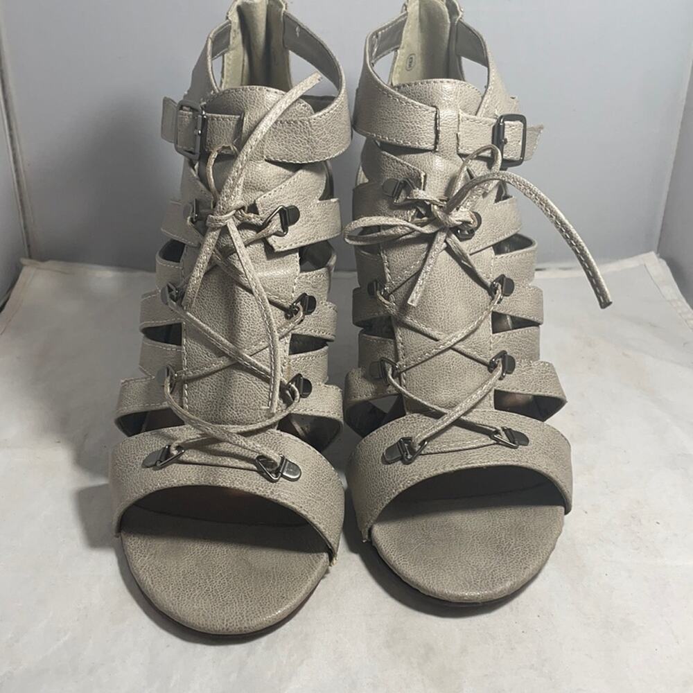 Bundle of two pairs of Paprika Gray Open Toe Strappy Zip Up Booties and pumps 9